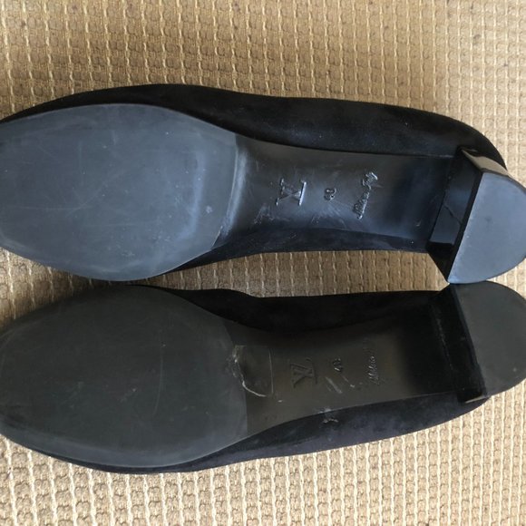 Louis Vuitton Uniformes Black Suede Revival Round - Picture 9 of 14